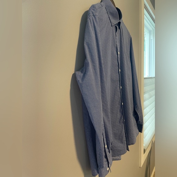 Men’s Micheal Kors Slimfit long sleeved dress shirt blue & white checker size XL - Picture 2 of 6